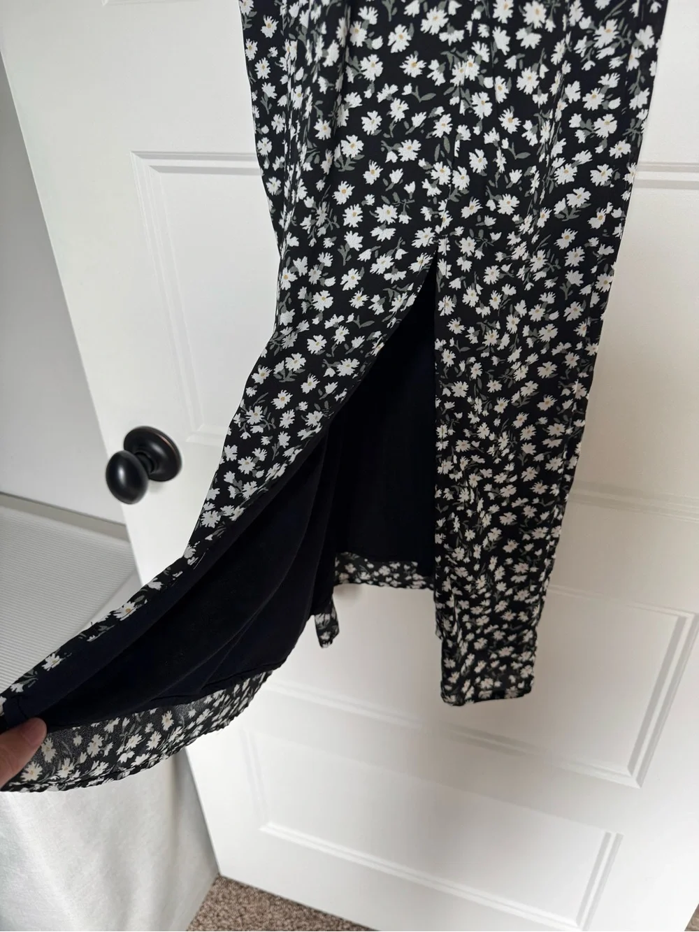 Abercrombie & Fitch Black and White Floral Smocked Midi Dress